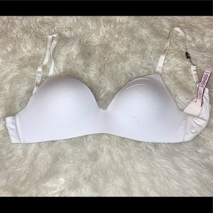 Victoria’s Secret bra